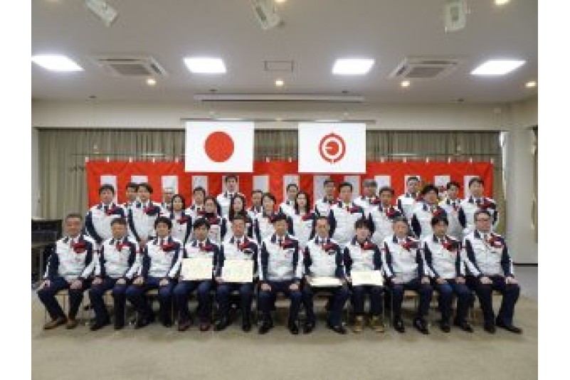 創立記念式典、従業員表彰式 開催